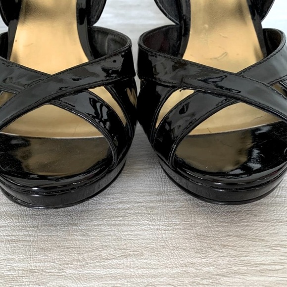 Marc Fisher zipper back strappy heels - Picture 3 of 4